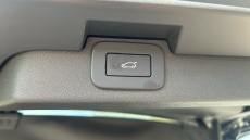 Land Rover Discovery 3.0 D300 S 5dr Auto Diesel Station Wagon